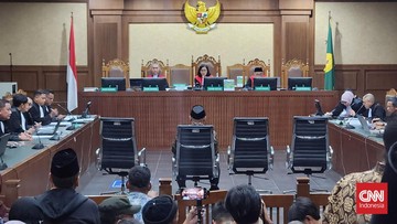 BREAKING: Eks Menag Yaqut Didakwa Rugikan Negara Rp622 Miliar