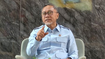 Zulhas Buka Suara soal Kopdes Merah Putih dan Menu MBG