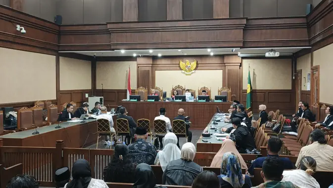 BREAKING: Yaqut Tegaskan Stafsus Bukan Representasi Pribadi Menag