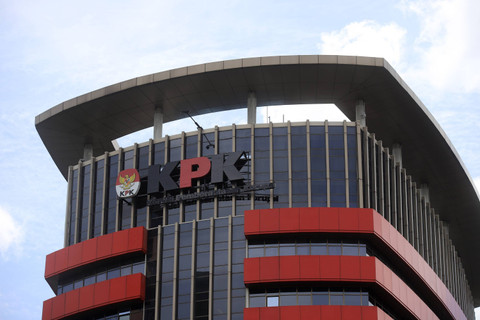 BREAKING: KPK Sita Uang Pungli Pegawai Kantor Tanah Bogor
