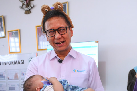 BREAKING: Menkes Tinjau SMART Posyandu, Digitalisasi Kesehatan Anak Dimulai