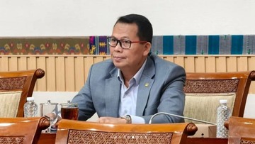 Polri Tetapkan 72 Tersangka Karhutla, DPR Dorong Penegakan Hukum Tegas