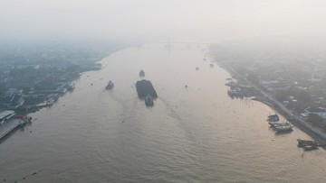 BREAKING: 1.926 Hektare Lahan Sumsel Hangus, 9 Helikopter Dikerahkan