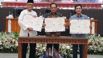 BREAKING: Tito Teken SEB Digitalisasi Layanan Haji Berbasis Data Kependudukan