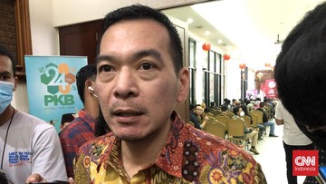 BREAKING: Anggota DPR Serukan Karhutla Jadi Bencana Nasional