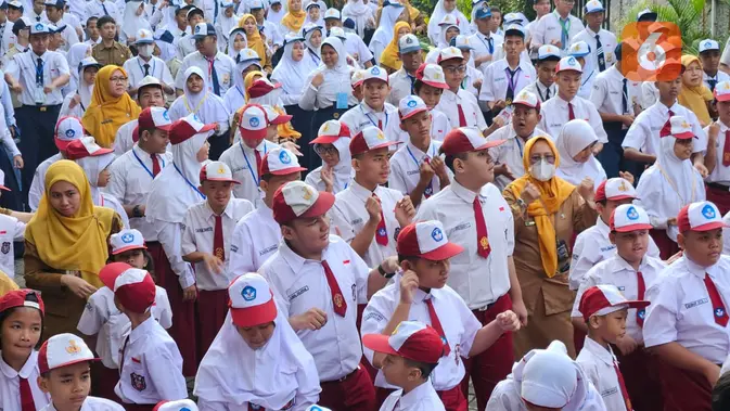 Wihaji Pimpin Gerakan Ayah Antar Anak ke Sekolah SLB