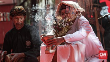 Peringatan 30 Tahun Kudatuli: Teatrikal dan Ritual Adat Menggugat Ingatan