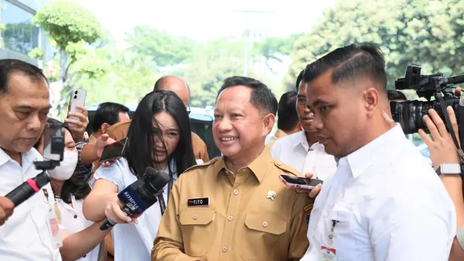 Tito Karnavian Pimpin Percepatan Rehabilitasi Pascabencana Sumatera