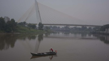 Kabut Asap Kembali Selimuti Pekanbaru, Udara Masuk Level Tak Sehat