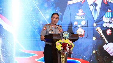 BREAKING: Kapolri Perintahkan Polisi Pahami Masyarakat, Bukan Cuma Jaga Keamanan