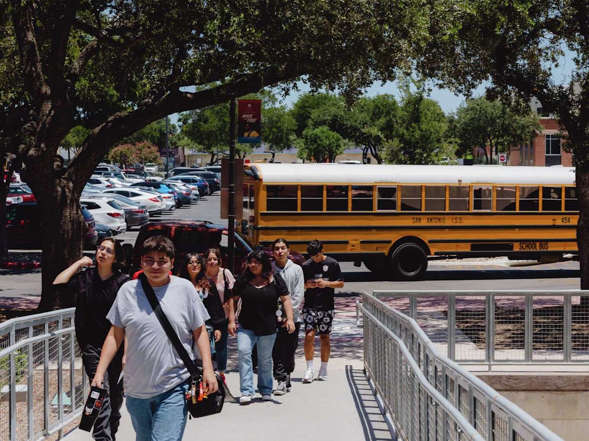 San Antonio-Area School Districts Continue Battle Against Ongoing School Bus Driver Shortages