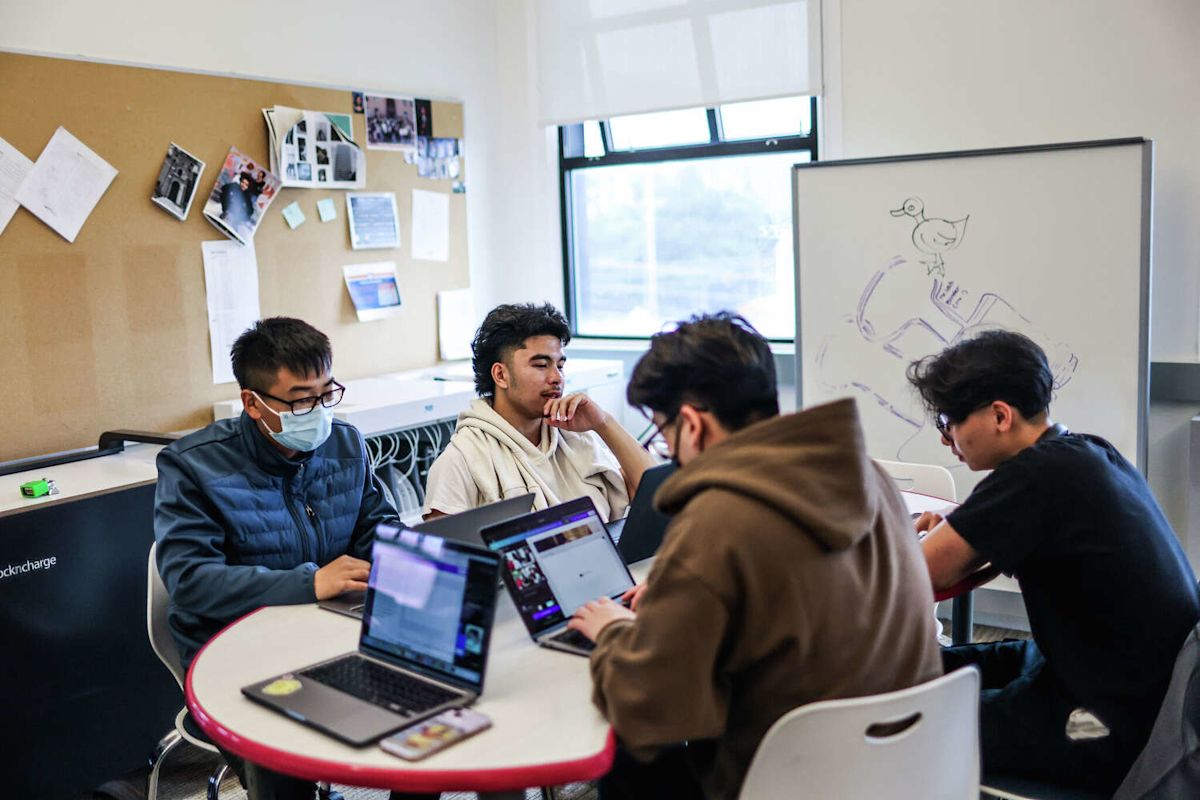 San Francisco Parents Mobilize Against Classroom AI Reading Programs and Screen Time