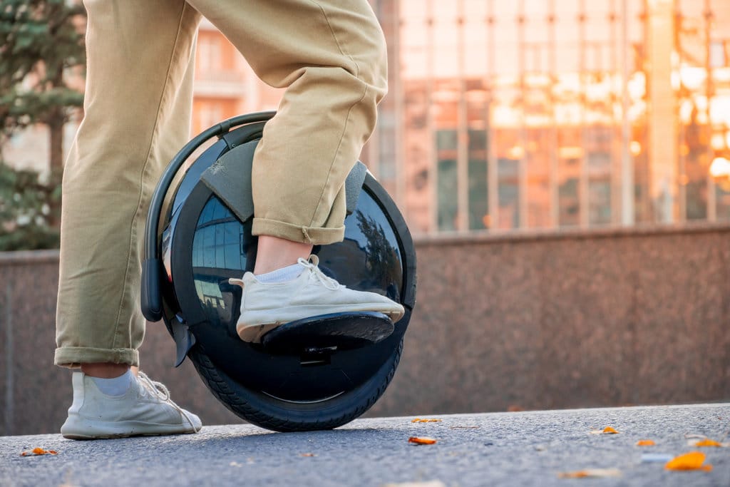 INMOTION dan Inovasi Teknologi Electric Unicycle untuk Mobilitas Modern