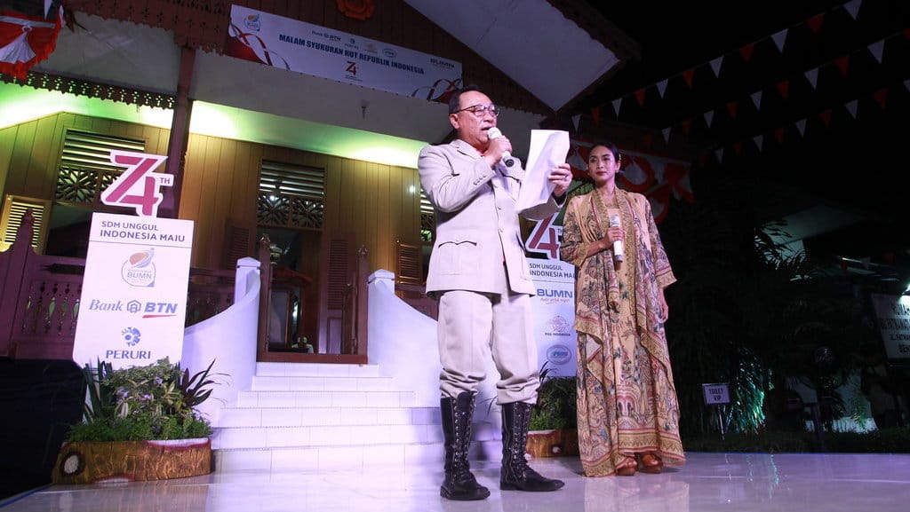 Panduan MC Tirakatan 17 Agustus: Contoh Teks dan Struktur Acara