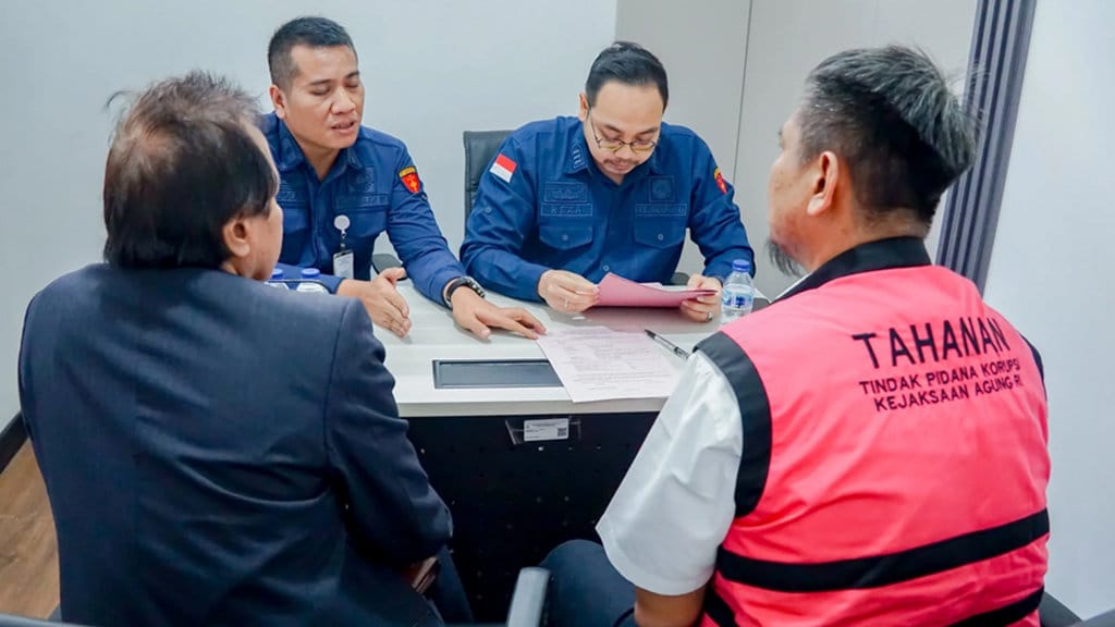 Berkas Dakwaan Disusun Usai Kejagung Serahkan Tersangka Korupsi PT AKT ke Jakpus