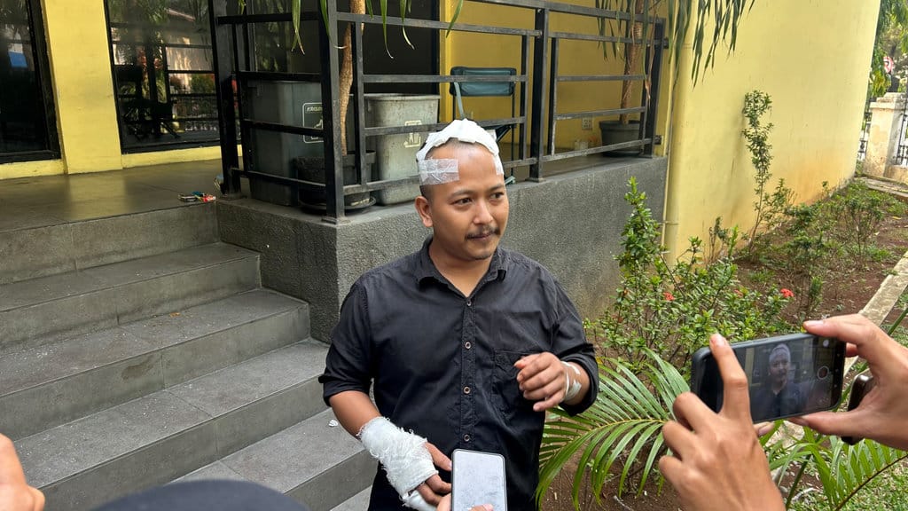 Sopir Taksi Online Alami 10 Tusukan Usai Duel 30 Menit di Pamulang