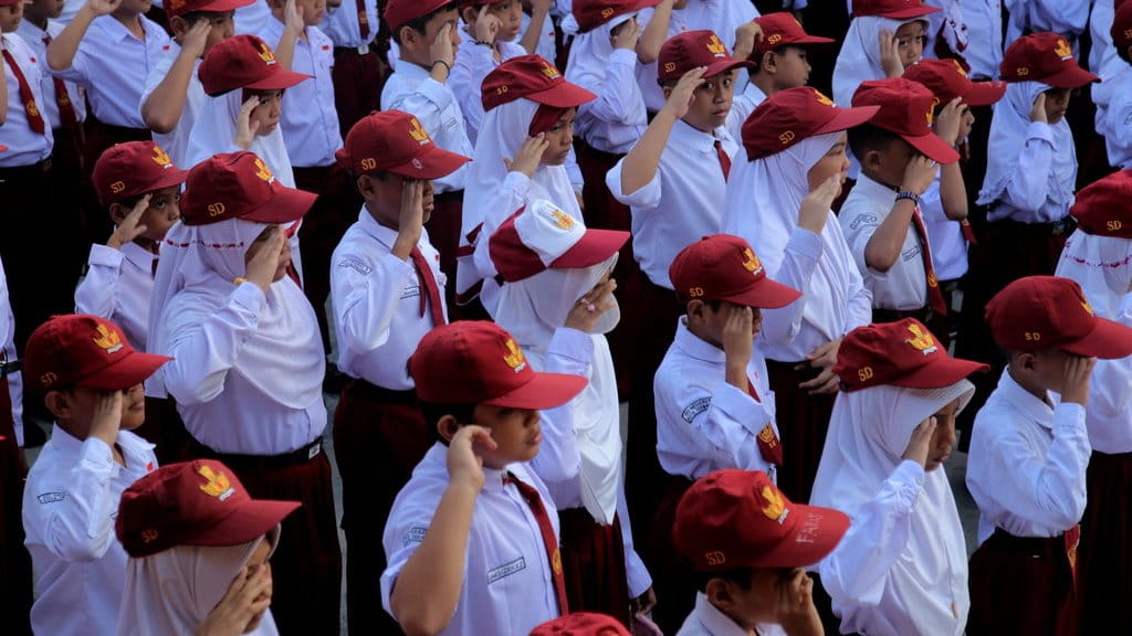 Panduan Merancang Amanat Pembina Upacara HUT RI ke-81 yang Inspiratif