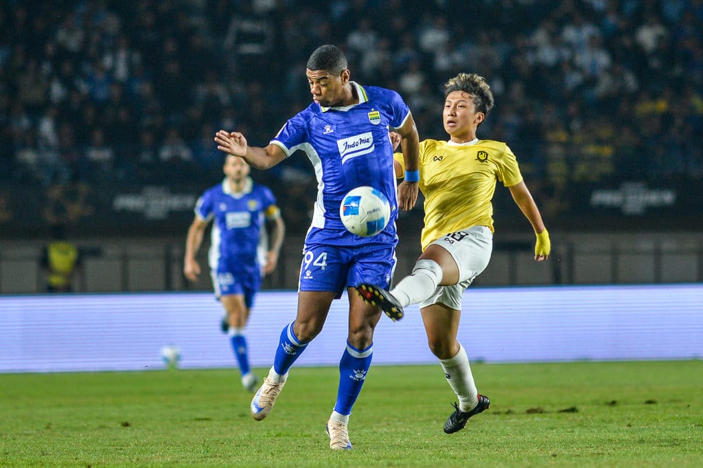 Jadwal Siaran Langsung Persib vs Persija Semifinal Piala Presiden 2026