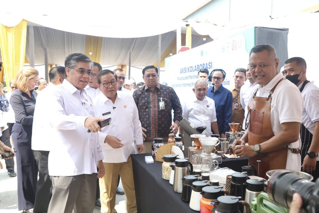 Verifikasi: Klaim Diskon Iuran JKK-JKM 50 Persen bagi Pekerja Sampah