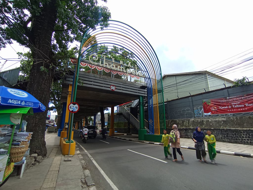 Penataan Teras Cihampelas Jabar Sinergi Bandara