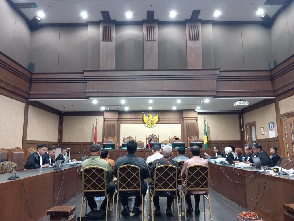 Kuasa Hukum Yaqut Ppertanyakan Aliran Dana ke Nusron di Persidangan