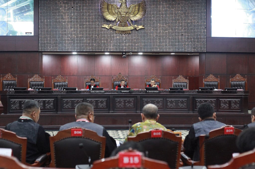 Gibran Dinyatakan Penuhi Syarat, Pemohon Tak Punya Kedudukan Hukum