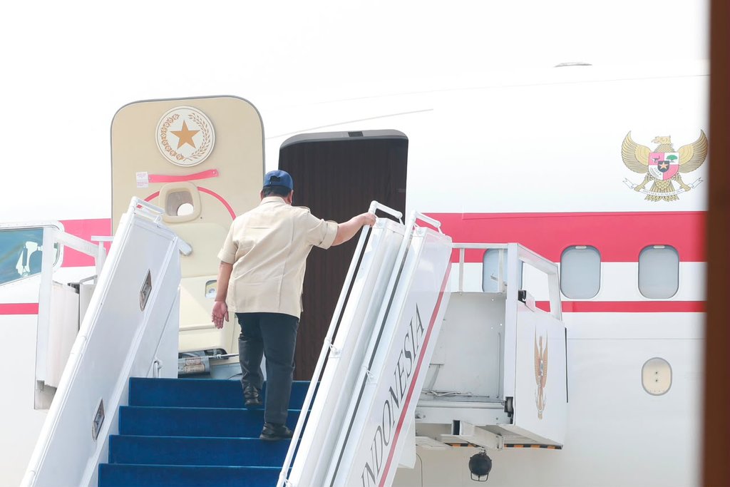 Prabowo Pimpin Langsung Penanganan Karhutla di Kalimantan