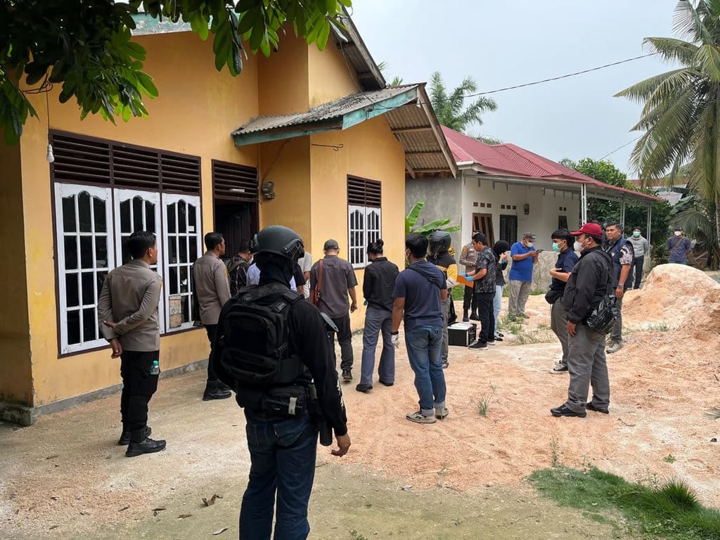 Densus 88 Tangkap 12 Terduga Teroris di Berbagai Provinsi