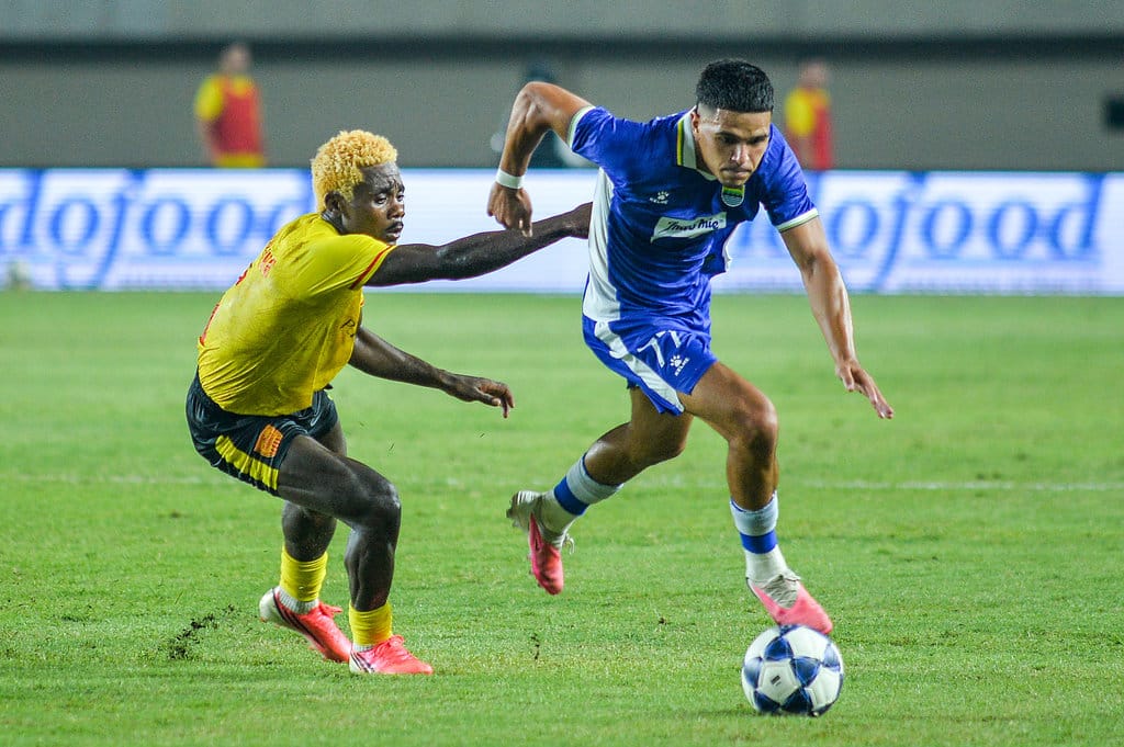 Persib Bandung Menang 3-1 atas Port FC di Shopee Cup