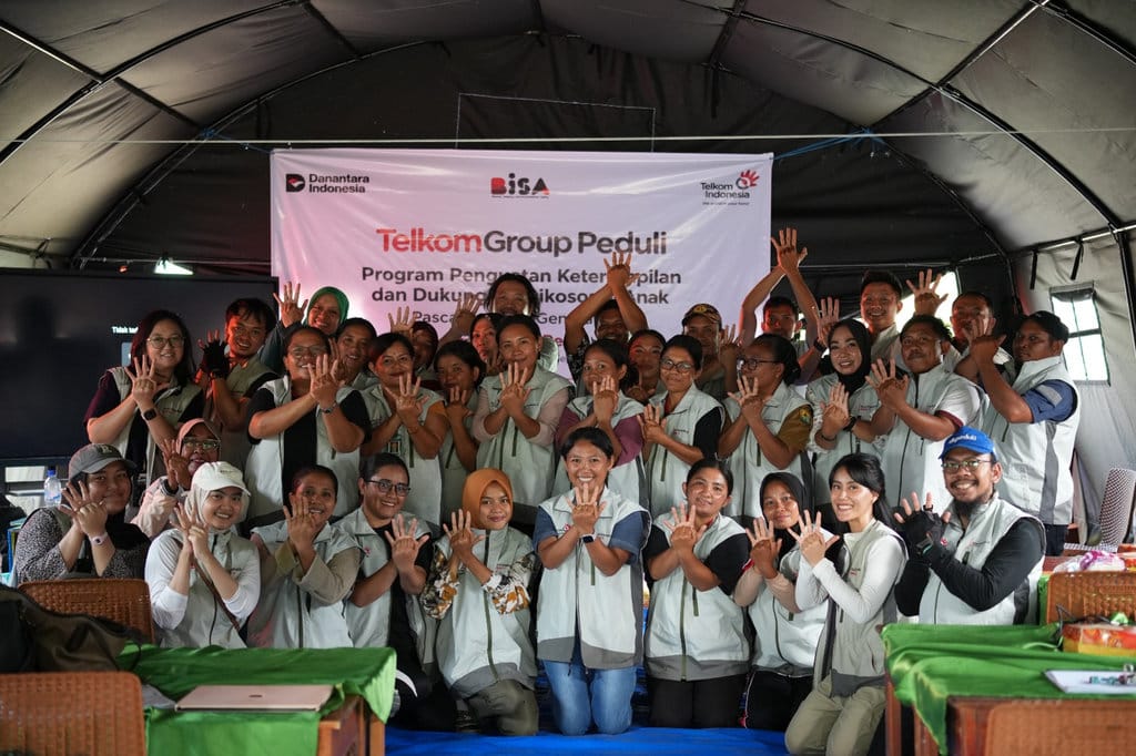 Telkom Perkuat Kapasitas Guru Manggarai Pascagempa NTT