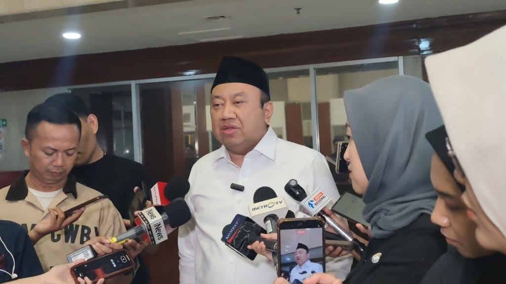 DPR Revisi UU Sisdiknas Buntut Putusan MK soal Ijazah Gibran