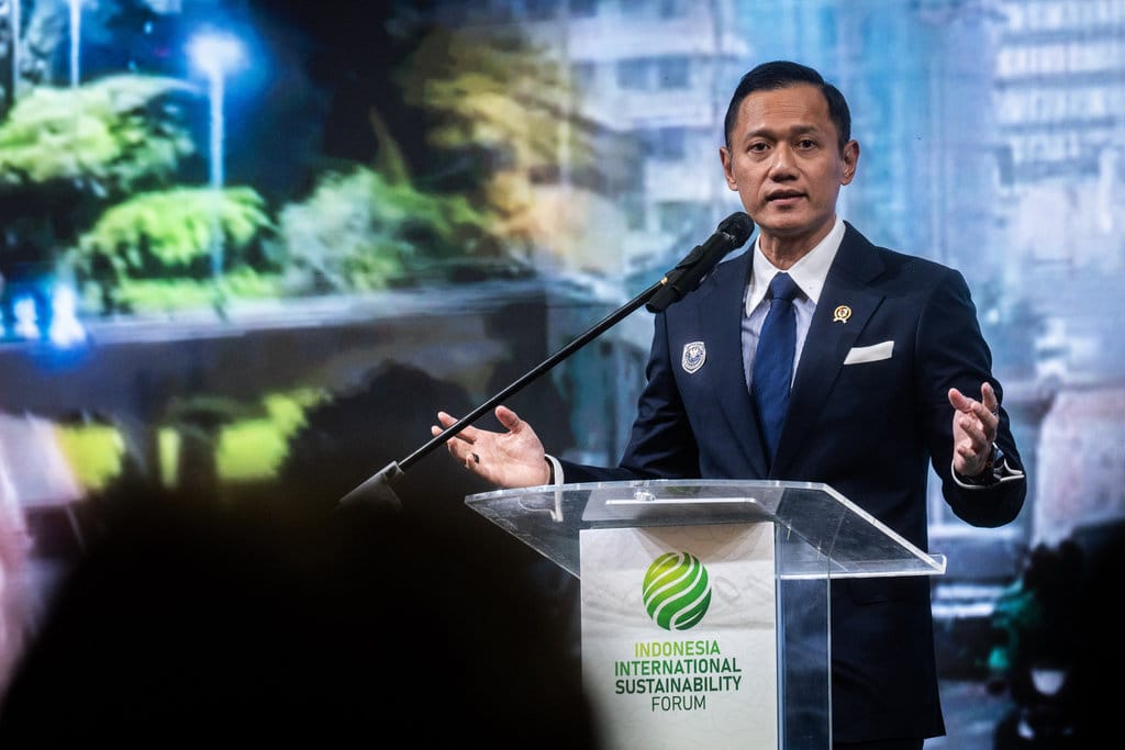 AHY Tekankan Data Center Wajib Ramah Lingkungan dan Air