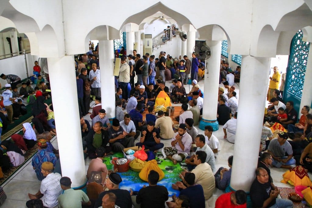 Tradisi Maulid 100 Hari di Aceh dan Wasiat Sultan