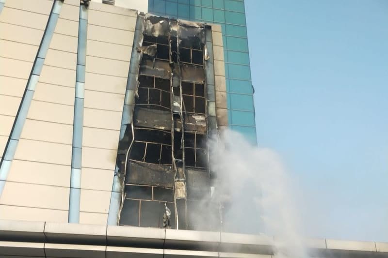 Verifikasi Kebakaran Hotel Pullman Grogol: Fakta Terkonfirmasi dan Klaim Prematur