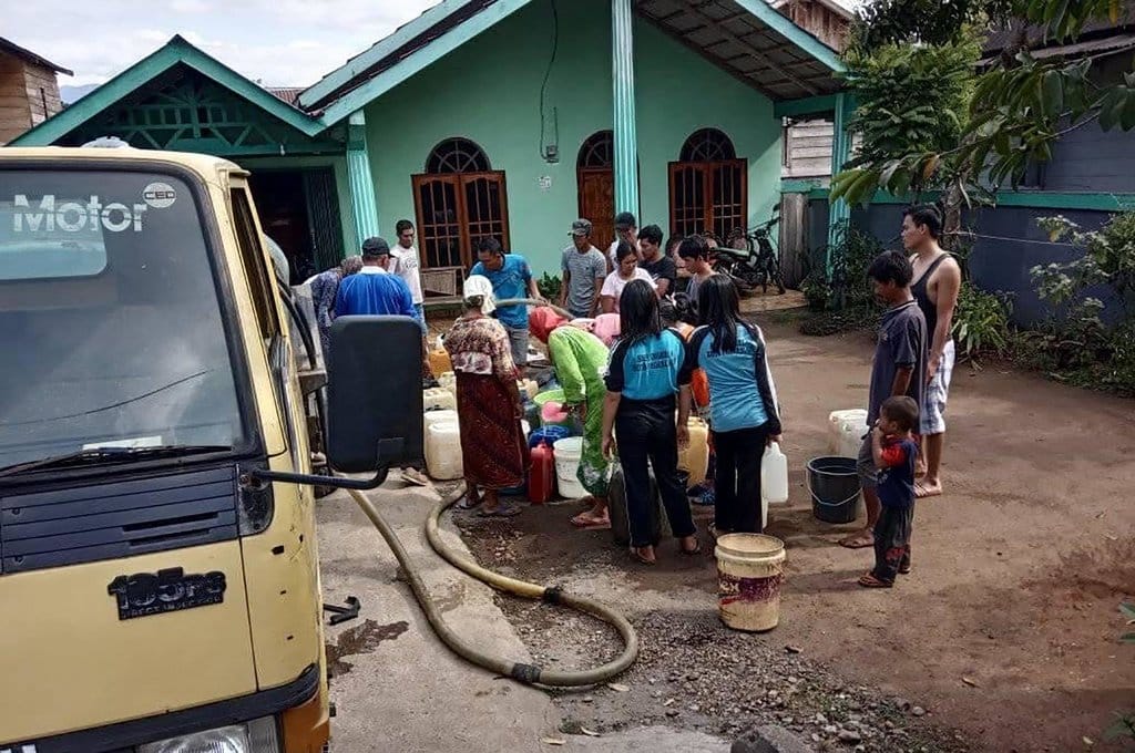 Krisis Air Sumsel: Warga Tempuh 5 Km, Cekcok Jadi Hal Biasa