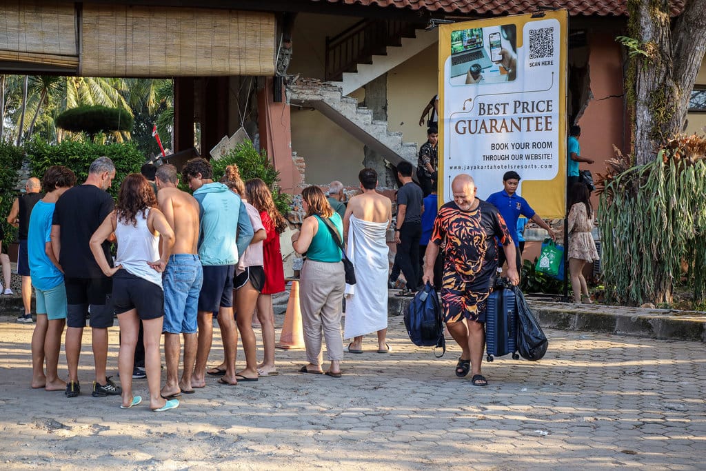Penerbangan ke Labuan Bajo dan Tambolaka dari Bali Kembali Normal Pascagempa
