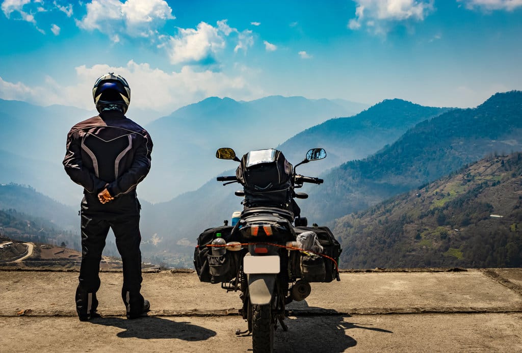 Panduan Memilih Jaket Touring untuk Perjalanan Jarak Jauh