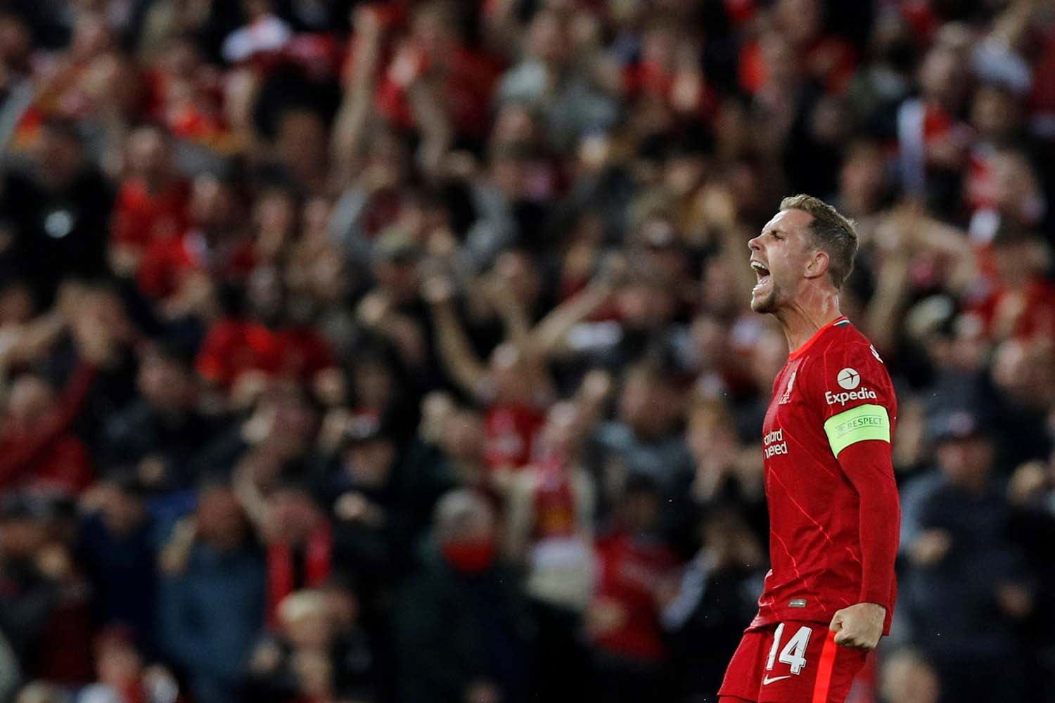 Cek Fakta: Klaim Chelsea Rekrut Welbeck dan Henderson Era Xabi Alonso