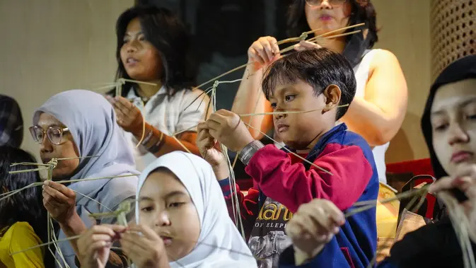 Galeri Indonesia Kaya Hadirkan Kelas Wayang Suket untuk Anak