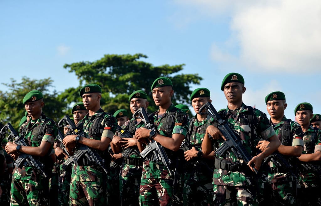 Polemik Pelibatan TNI-Polri sebagai Agen Perlinsos