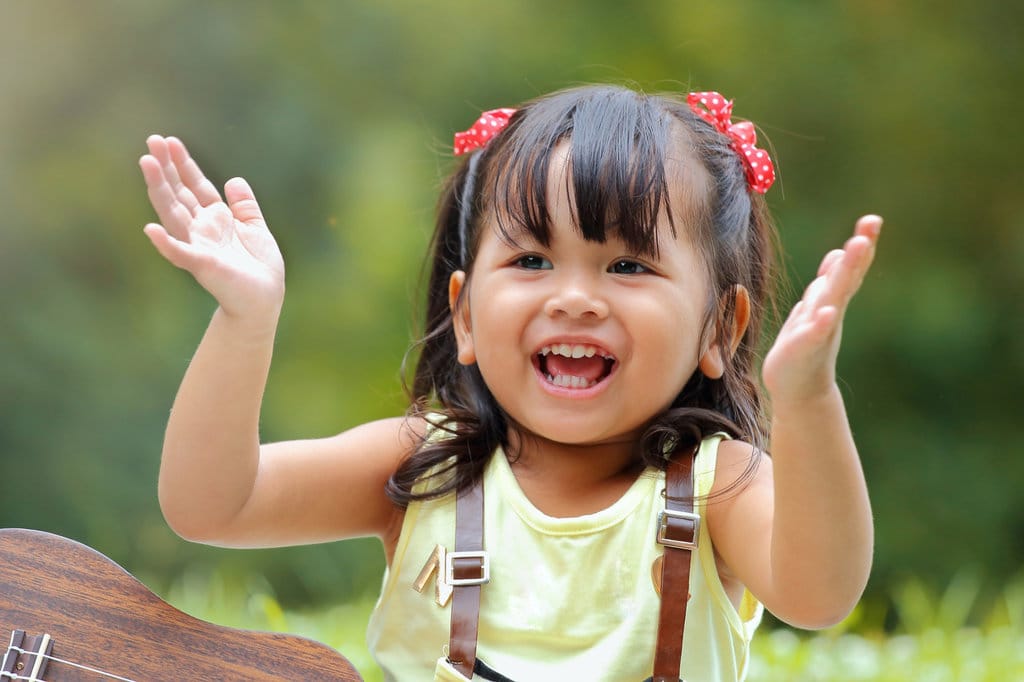 Teman Tak Terlihat Anak: Fenomena Normal atau Sinyal Waspada?