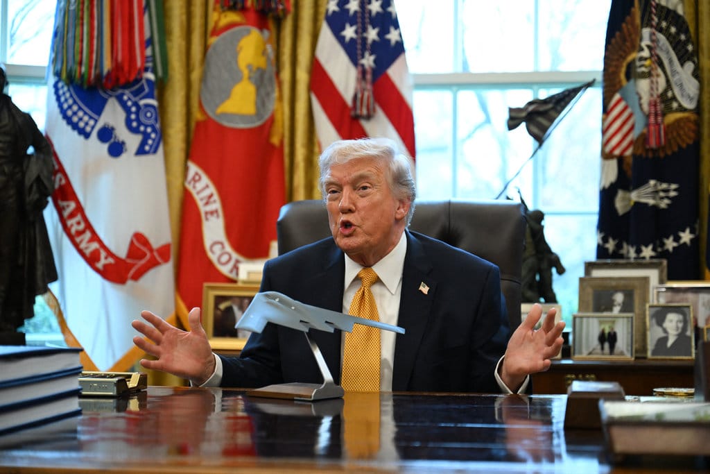 Peringatan Trump ke Iran: Ancaman atau Peluang Damai?