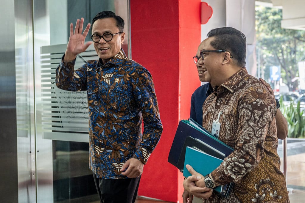 Verifikasi Klaim Dony Oskaria soal Perbaikan Fundamental Waskita