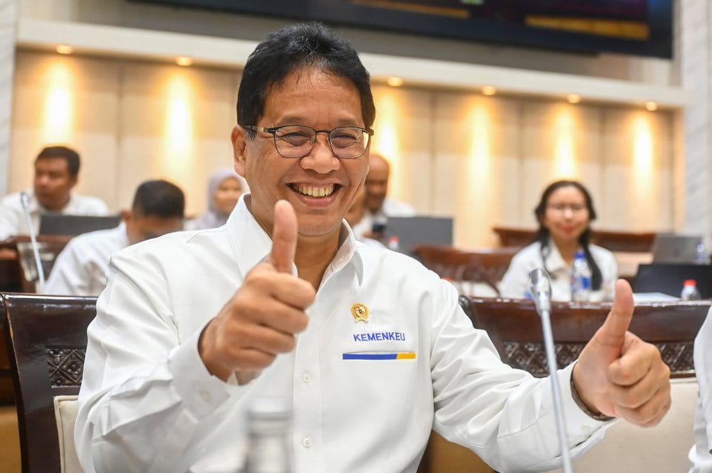 Bantahan Tegas Menkeu Purbaya Usai Video Terapi Alternatif Viral