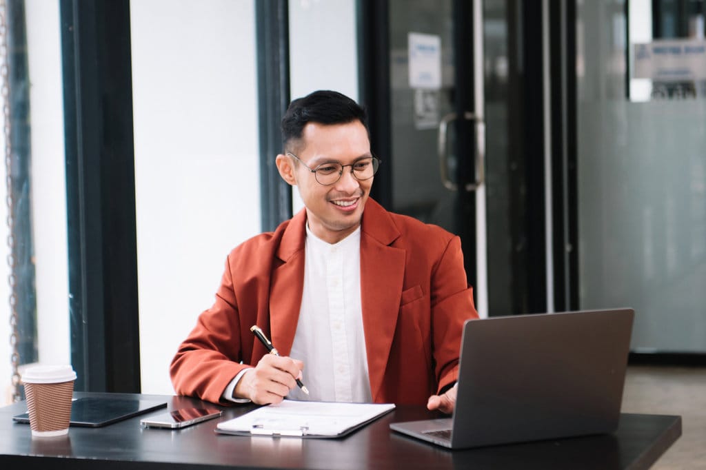 Menelisik Performa Laptop Kerja Andal untuk Produktivitas Maksimal