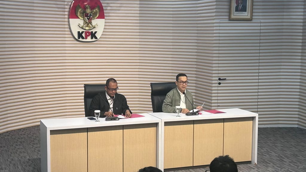 KPK Tahan Mantan Kepala Kanwil Pajak Tersangka Gratifikasi