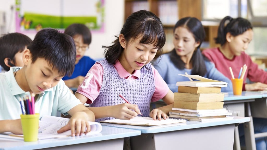 Membedah Kompleksitas Sistem Pendidikan Singapura vs Indonesia