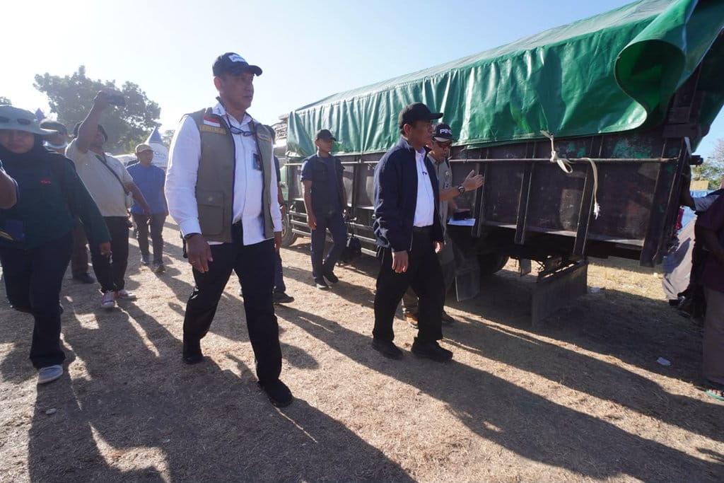 Bapanas dan BULOG Tinjau Penyaluran Bantuan Pangan Korban Gempa Flores