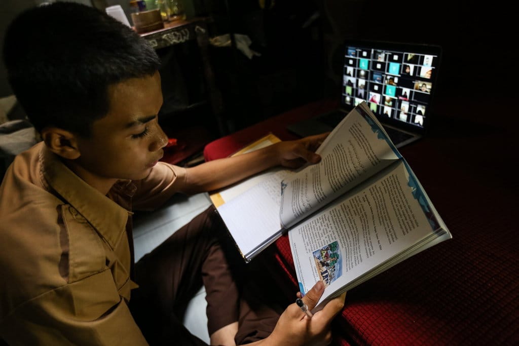 PJJ Sekolah Jakarta Hari Ini: Benarkah karena Demo Bundaran HI?