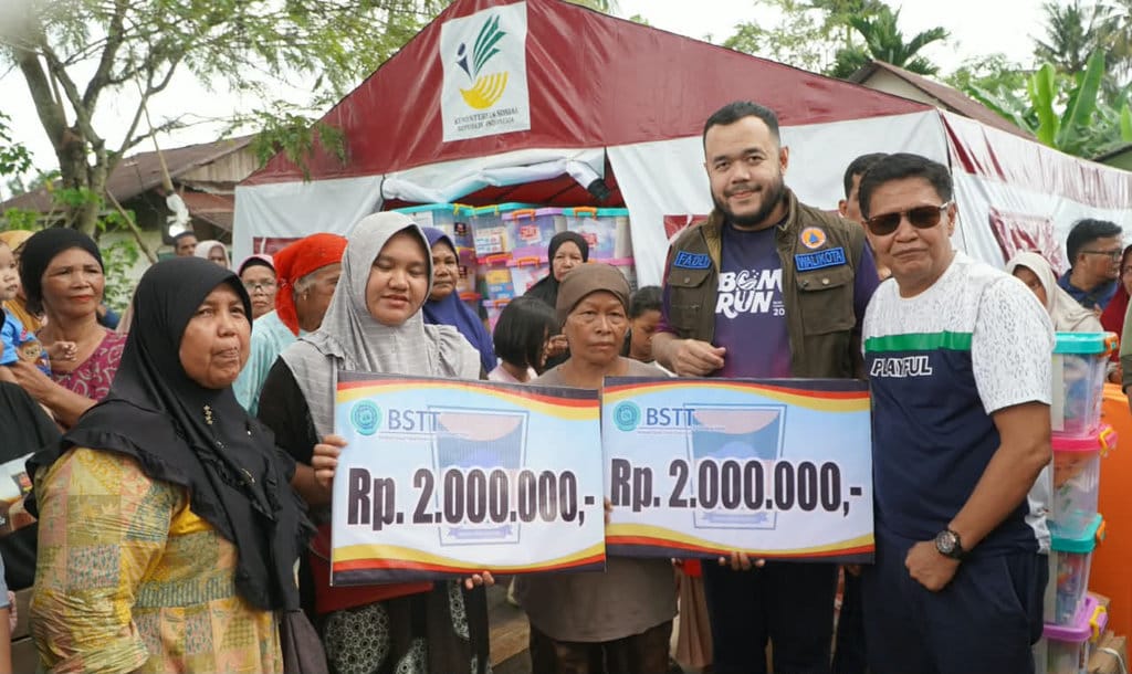 Bantuan Rp540 Juta Disalurkan bagi 270 Rumah Terdampak Banjir di Padang
